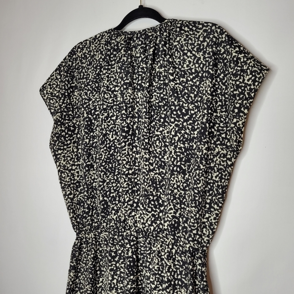 Michael Kors Sleeveless Dress - Picture 14 of 15